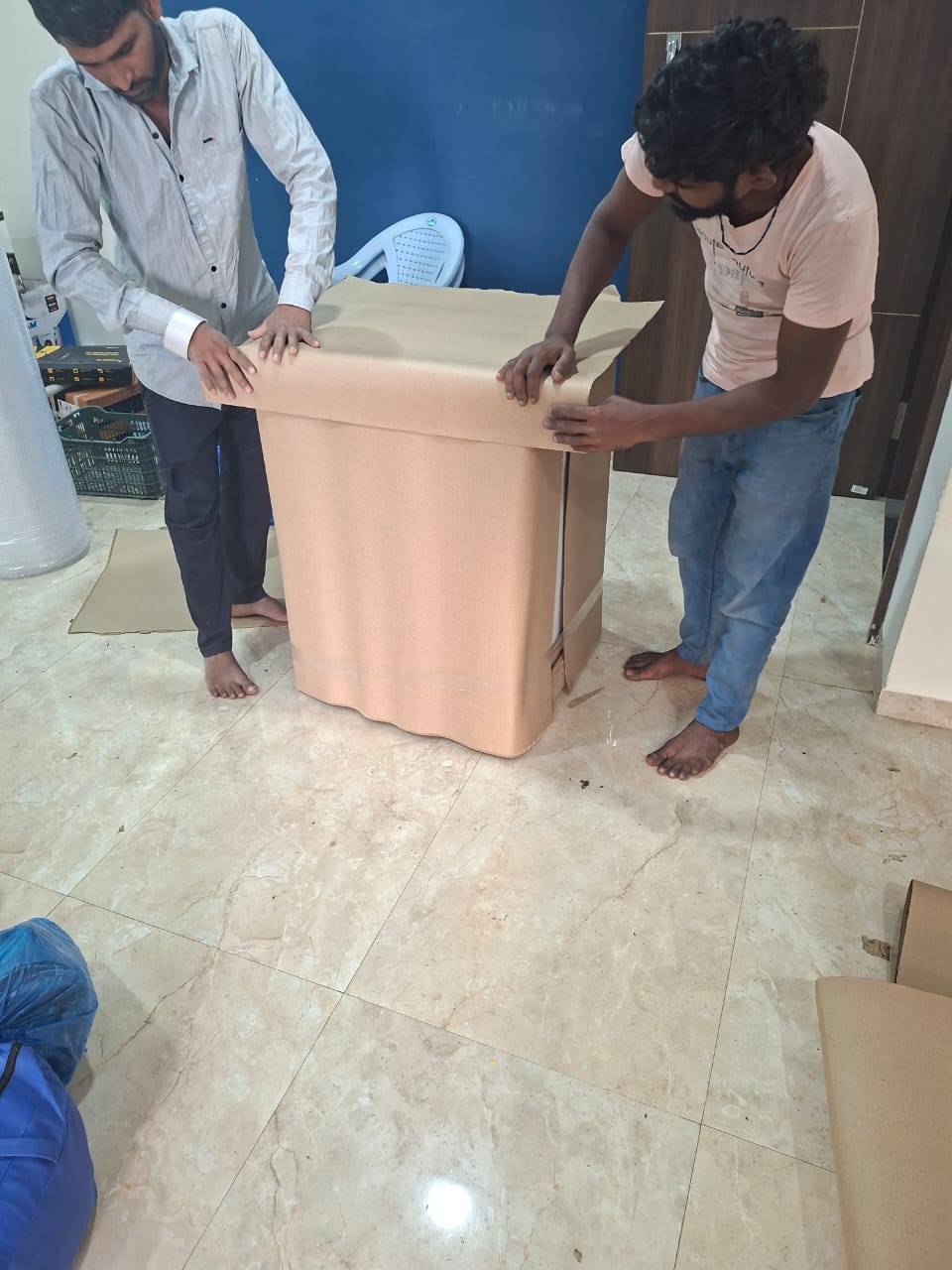 Packing and Loading Services in Vapi